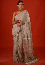 Lata / A Mul Cotton Hand Block Printed Saree - Image 2