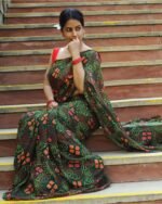 Women Printed Stylish Saree with Unstitched Blouse (ANC0009) - Image 5