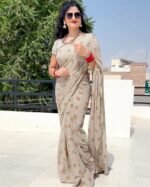 Women Printed Stylish Saree with Unstitched Blouse (ANC0020) - Image 3